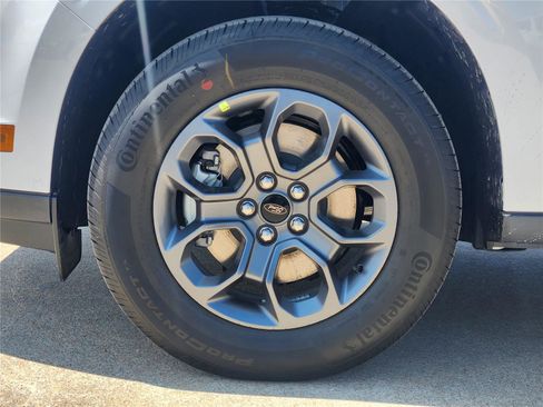 New 2026 Ford Maverick XLT w/ Equipment Group 301A AWD/4WD image 7