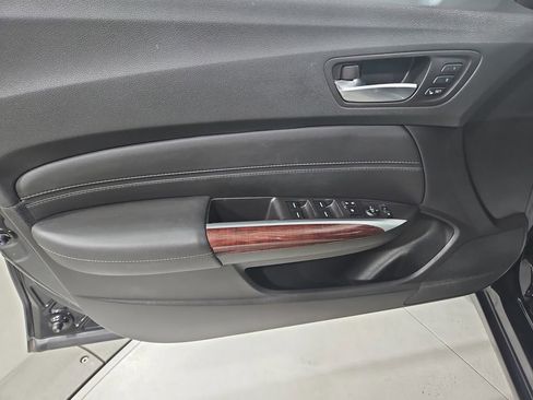 Used 2017 Acura TLX V6 SH-AWD w/ Technology Pkg image 10