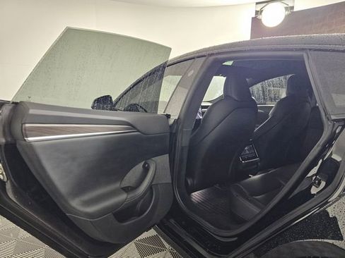 Used 2022 Tesla Model S image 17