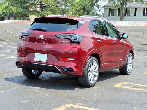 Used 2024 Buick Encore GX Avenir w/ Avenir Convenience Package FWD image 7