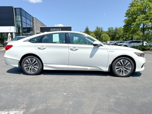 Used 2022 Honda Accord EX-L image 5