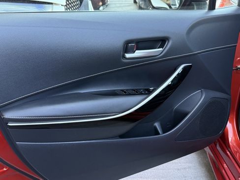 Used 2019 Toyota Corolla XSE image 22