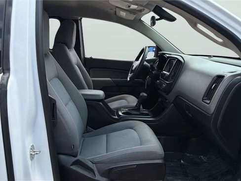 Used 2015 Chevrolet Colorado W/T w/ WT Convenience Package AWD/4WD image 13
