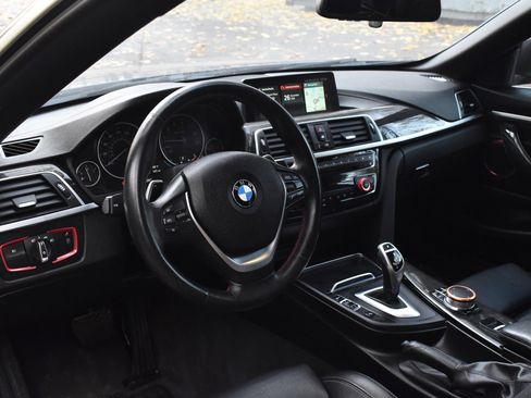 Used 2018 BMW 430i Convertible image 23