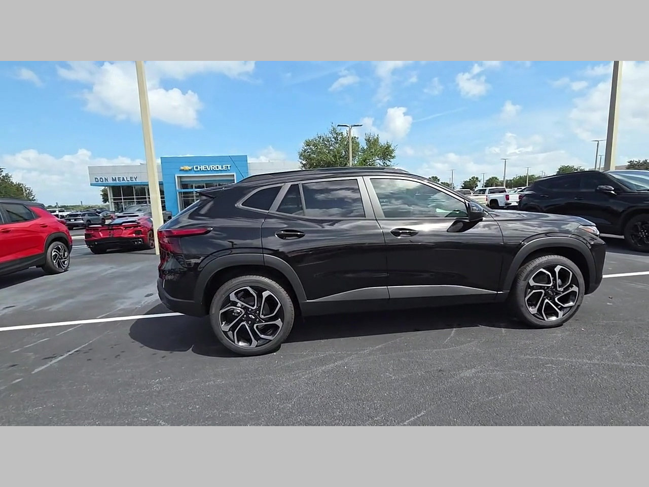 New 2026 Chevrolet Trax RS w/ Driver Confidence Package FWD image 16