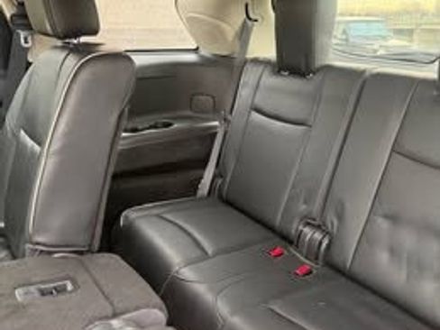 Used 2019 INFINITI QX60 Luxe w/ Essential Package image 15