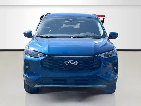 Used 2023 Ford Escape SE FWD image 2