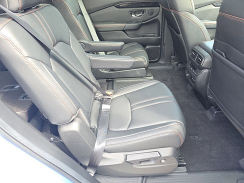 Used 2024 Honda Pilot TrailSport image 19