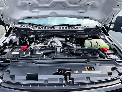 New 2026 Ford F250 4x4 Crew Cab Super Duty image 11