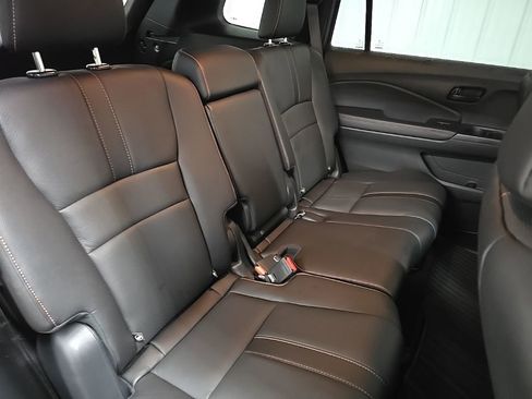Used 2024 Honda Passport TrailSport image 17