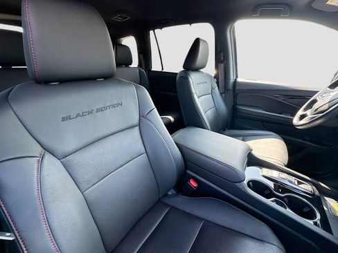 Used 2024 Honda Passport Black Edition image 34