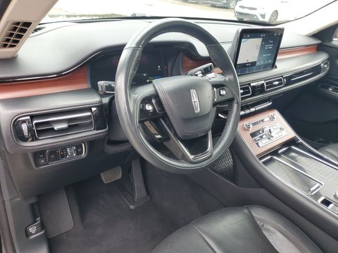 Certified 2023 Lincoln Aviator Grand Touring w/ Equipment Group 301A AWD/4WD image 12