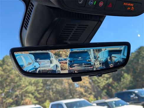 New 2026 Chevrolet Equinox ACTIV w/ Safety and Technology Package image 24