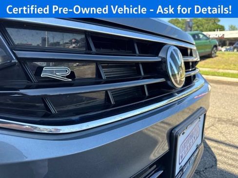 Certified 2024 Volkswagen Tiguan SE R-Line AWD/4WD image 28