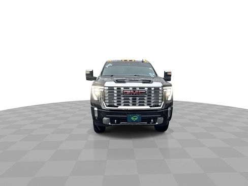Certified 2024 GMC Sierra 2500 Denali w/ Denali Reserve Package image 3