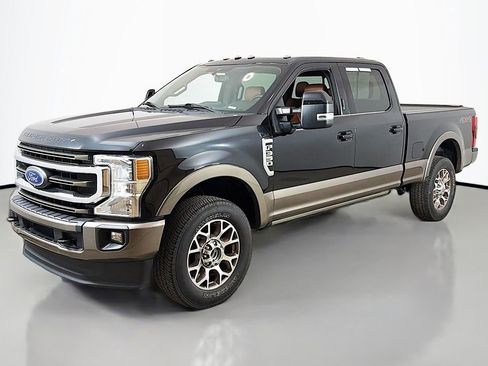 Used 2022 Ford F350 King Ranch image 9
