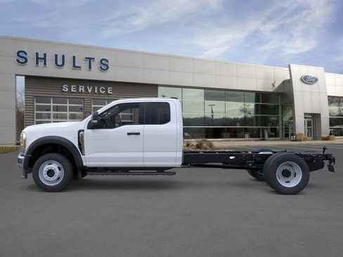 New 2026 Ford F550 4x4 SuperCab Super Duty w/ XL Chrome Package image 3