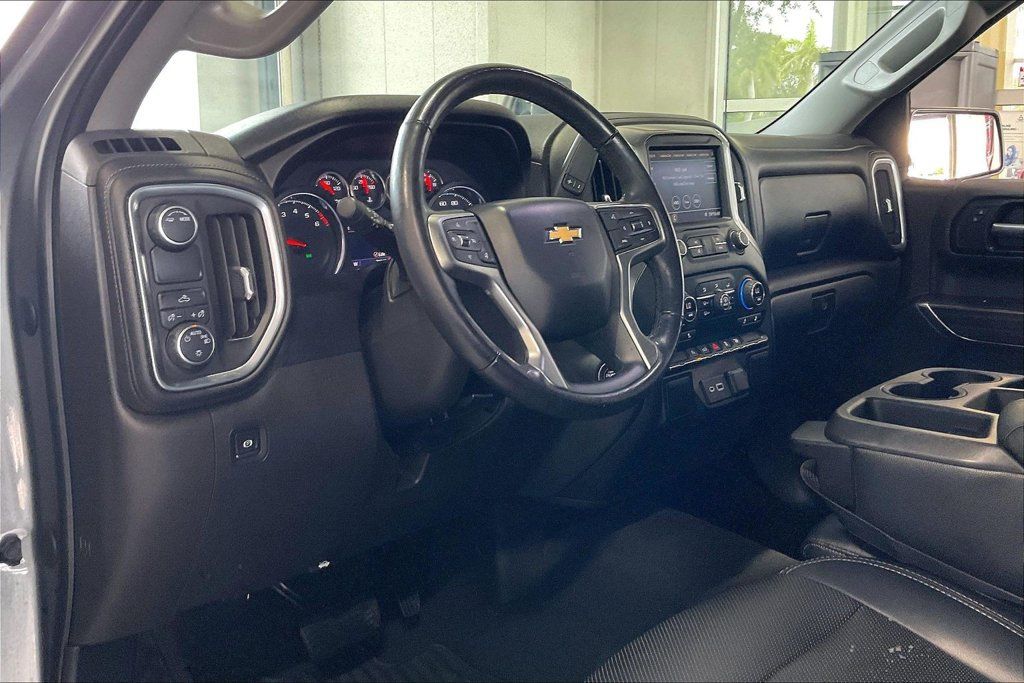 Used 2020 Chevrolet Silverado 1500 LT w/ Texas Edition RWD image 4