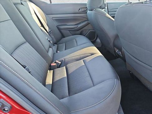 Used 2024 Nissan Altima 2.5 SV w/ SV Premium Package image 20