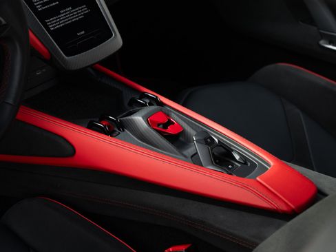 Used 2024 Lamborghini Revuelto image 21