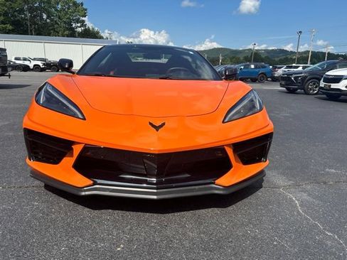 Used 2023 Chevrolet Corvette Stingray Preferred Conv w/ Z51 Performance Package RWD image 10