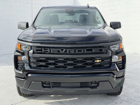 New 2026 Chevrolet Silverado 1500 Custom image 3