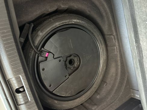 Used 2015 Volkswagen Golf TDI SE image 40