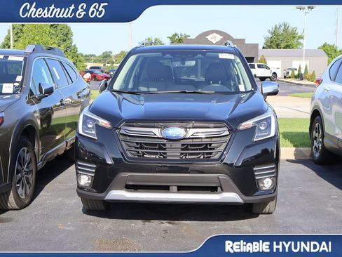 Used 2023 Subaru Forester Touring AWD/4WD image 7