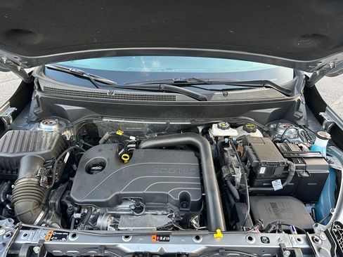 Certified 2024 GMC Terrain SLE image 35