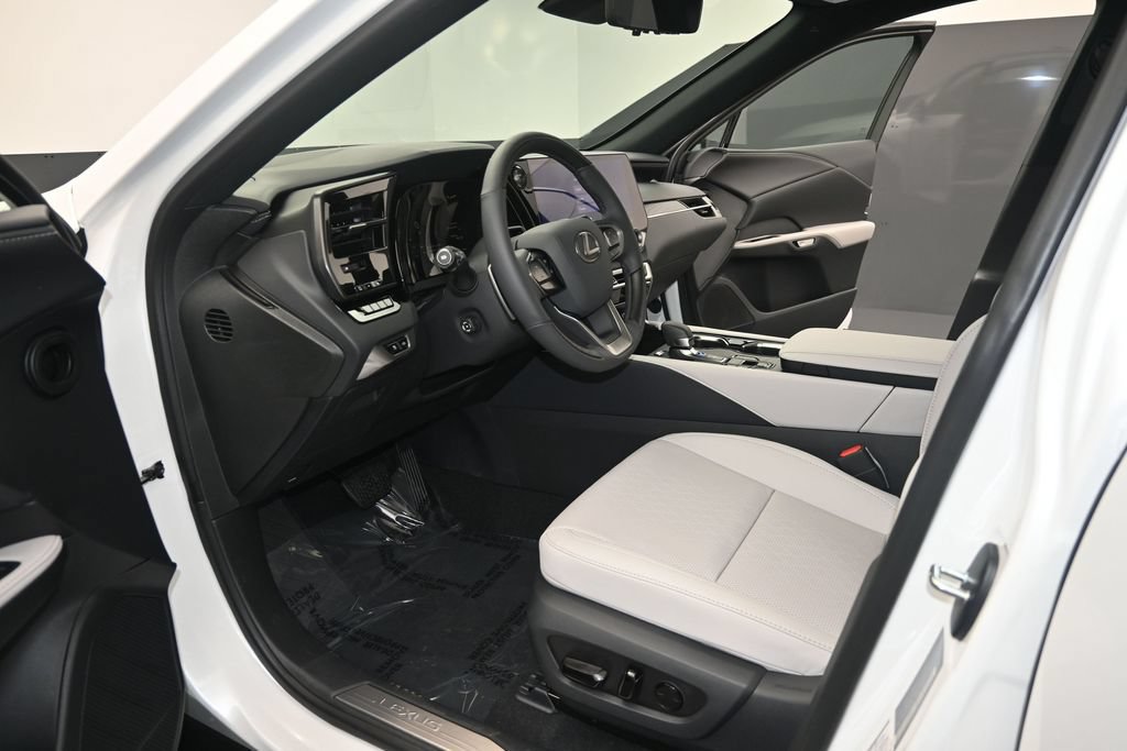 New 2026 Lexus RX 350 w/ Convenience Package AWD/4WD image 14