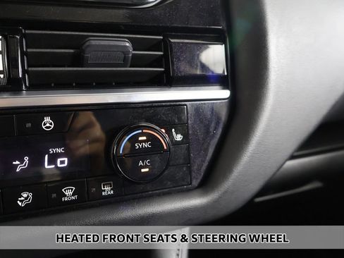Used 2023 Nissan Pathfinder SL w/ SL Premium Package AWD/4WD image 8