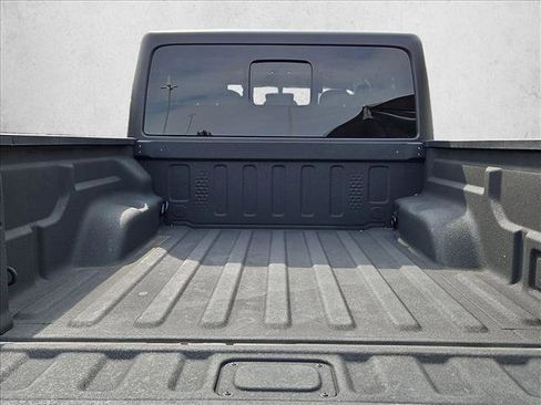 Used 2022 Jeep Gladiator Rubicon w/ LED Lighting Group image 6