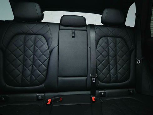 Used 2024 BMW X5 sDrive40i w/ Premium Package RWD image 9