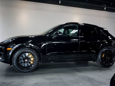 Used 2018 Porsche Macan GTS AWD/4WD image 53