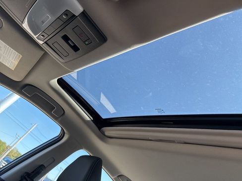 New 2025 Nissan Altima 2.5 SL image 17