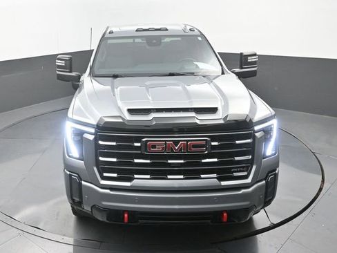 Used 2024 GMC Sierra 2500 AT4 w/ AT4 Premium Plus Package AWD/4WD image 30
