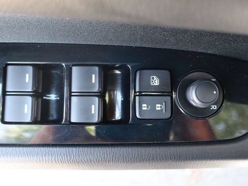 Used 2018 MAZDA CX-5 Sport w/ I-ACTIVSENSE Package FWD image 26