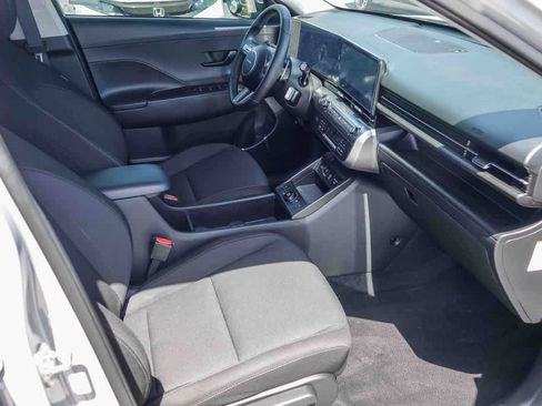 Used 2024 Hyundai Kona SEL FWD image 15