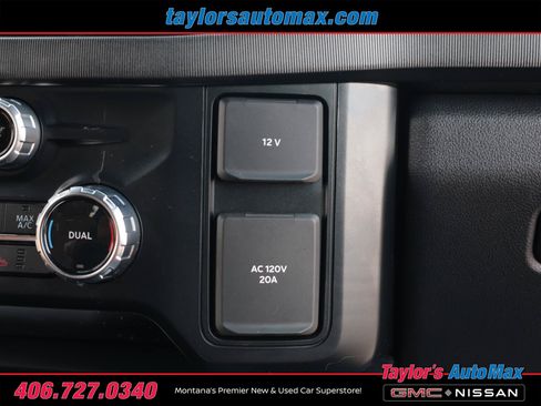 Used 2023 Ford F350 Platinum w/ Tremor Off-Road Package AWD/4WD image 29