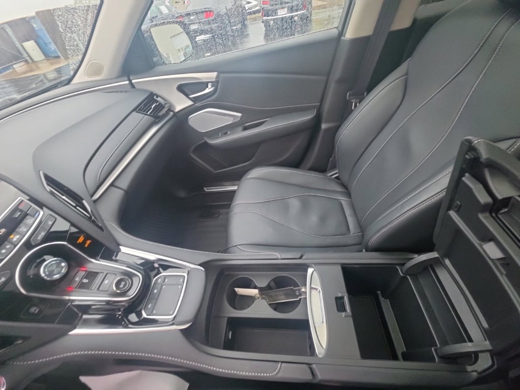 Certified 2024 Acura RDX w/ Technology Package AWD/4WD image 24