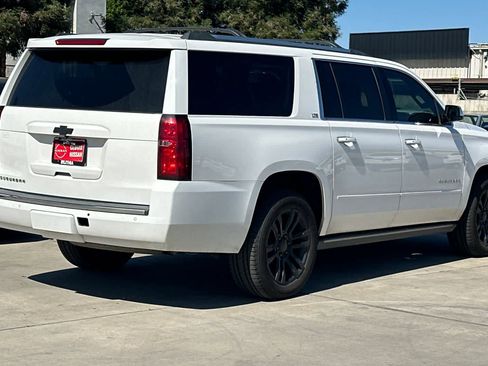 Used 2015 Chevrolet Suburban LTZ AWD/4WD image 3