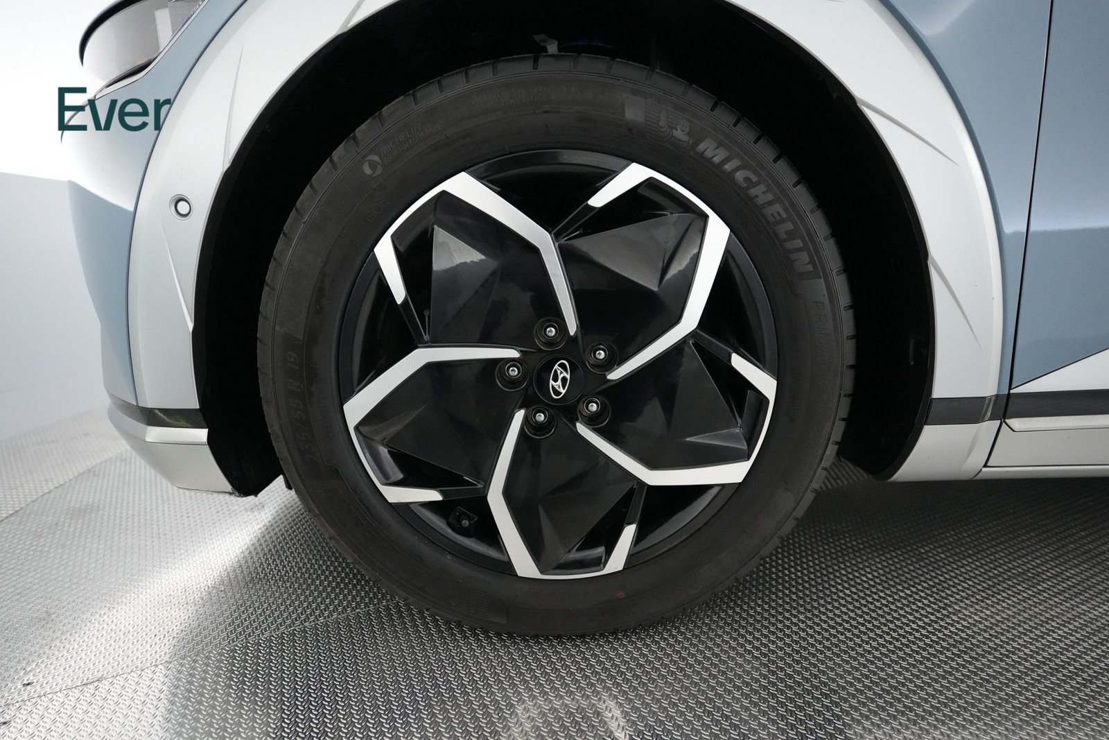 Used 2024 Hyundai Ioniq 5 Limited RWD image 19
