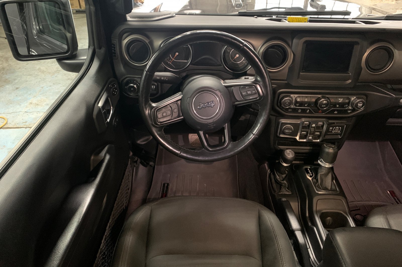 Used 2021 Jeep Wrangler Unlimited Sport AWD/4WD image 16