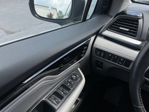 Used 2023 Honda Odyssey Touring image 22