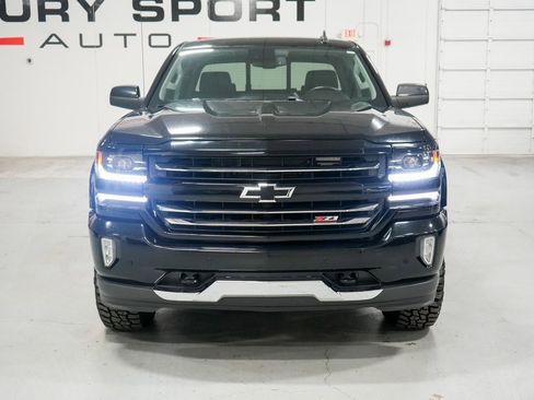 Used 2018 Chevrolet Silverado 1500 LTZ Z71 w/ LTZ Plus Package image 5
