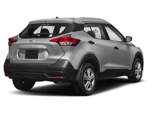 Used 2020 Nissan Kicks SV FWD image 41