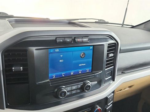 Used 2023 Ford F150 XLT image 26