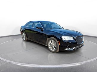 Used 2021 Chrysler 300 Touring L AWD/4WD video 2