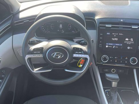 Certified 2024 Hyundai Tucson SE AWD/4WD image 14