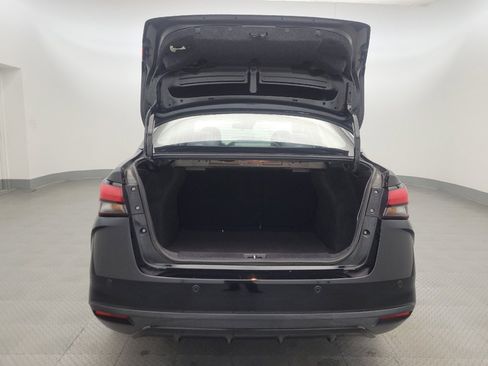 Used 2021 Nissan Versa SV FWD image 29